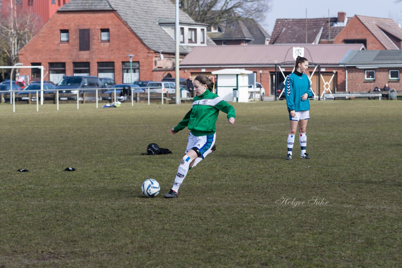 Bild 78 - wBJ SG Weststeinburg/Beidenfleth - SV Henstedt Ulzburg : Ergebnis: 0:4